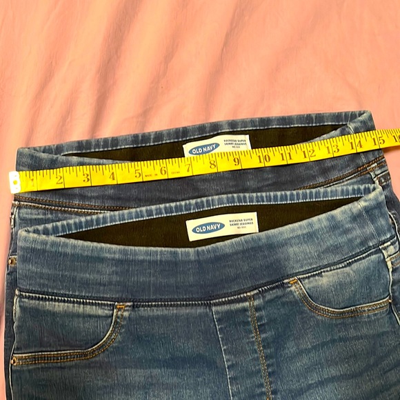 Old Navy Rockstar Super Skinny Jeggings Mid Rise Size 8 - Picture 4 of 7